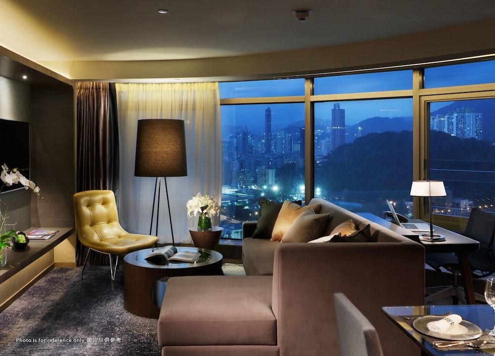Royal Plaza Hotel Χονγκ Κονγκ Εξωτερικό φωτογραφία The Mira Suite