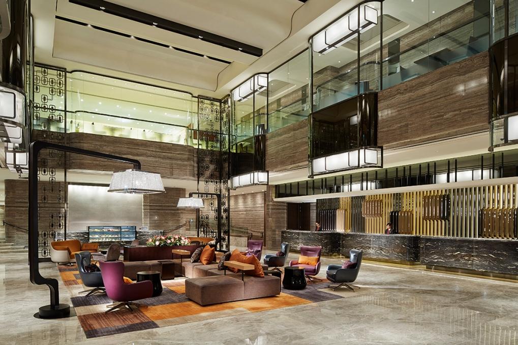 Royal Plaza Hotel Χονγκ Κονγκ Εξωτερικό φωτογραφία The lobby of the hotel
